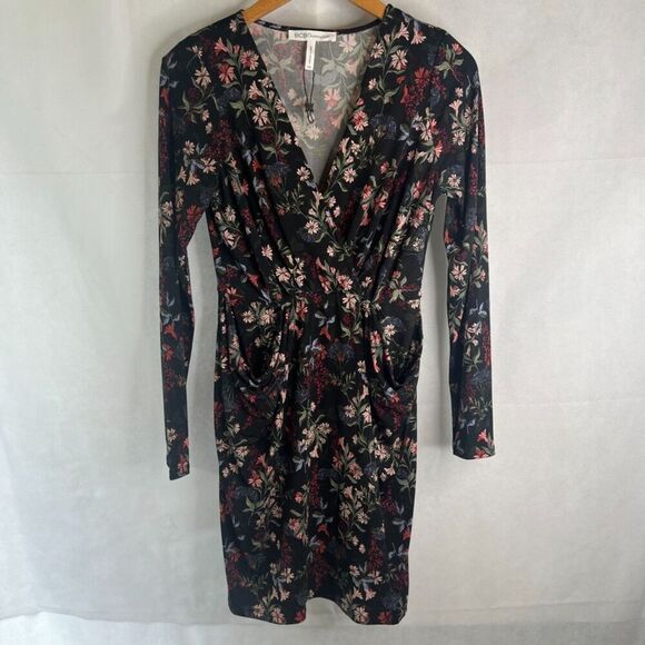 BCBGeneration NWOT Vneck Faux Wrap Dress Black Floral Long Sleeves Sz XS - Picture 8 of 8